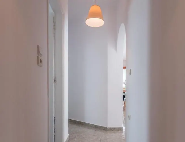 Bougainvillea * Plaka (Milos)