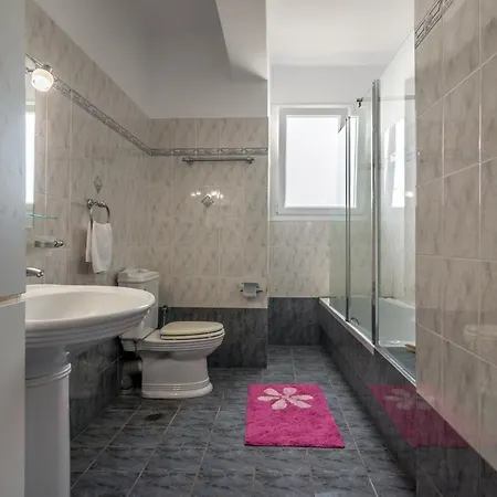 Bougainvillea Tatil Evi Plaka (Milos)